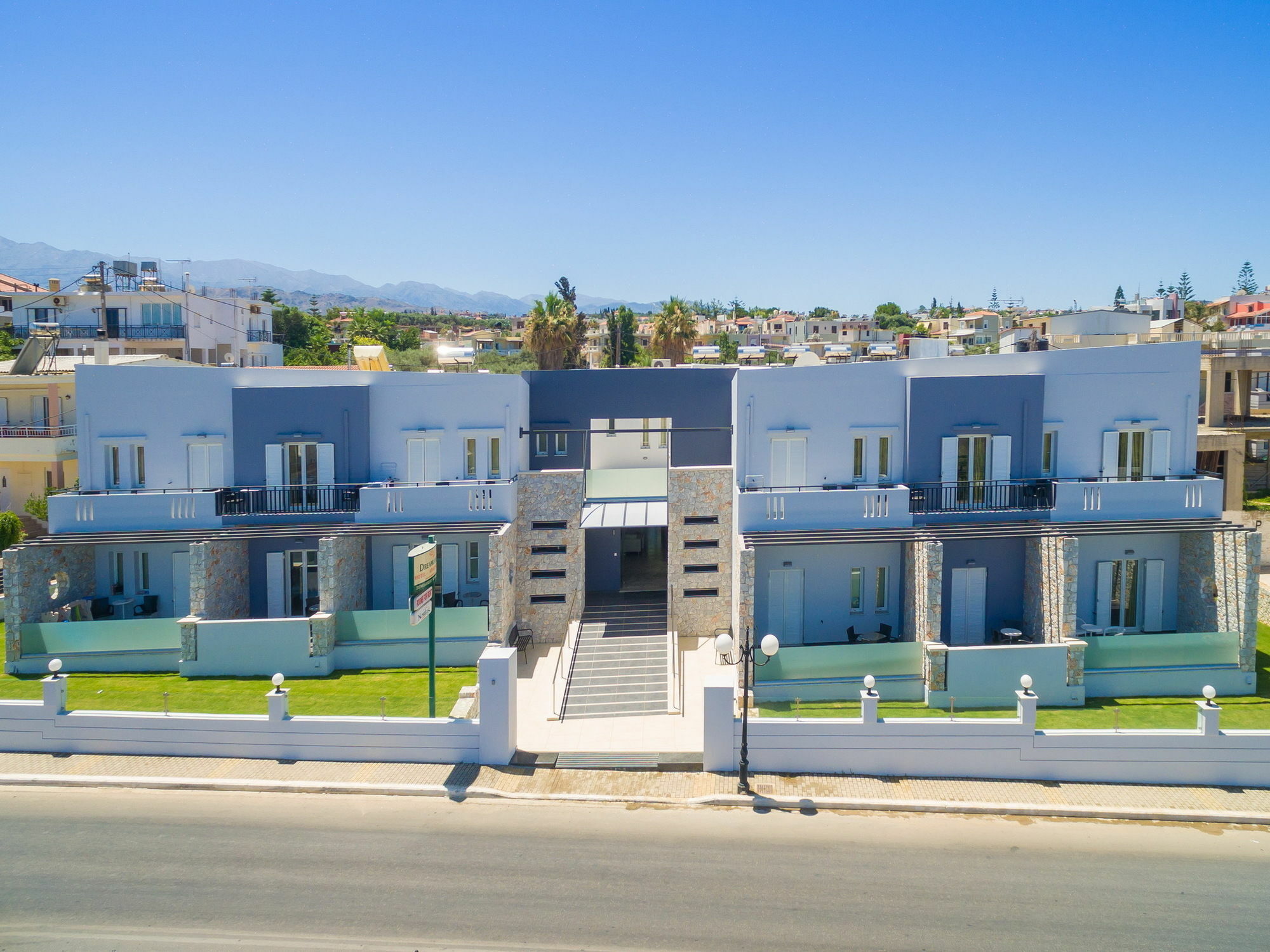 Nontas Suites Agioi Apostoli  Exterior photo